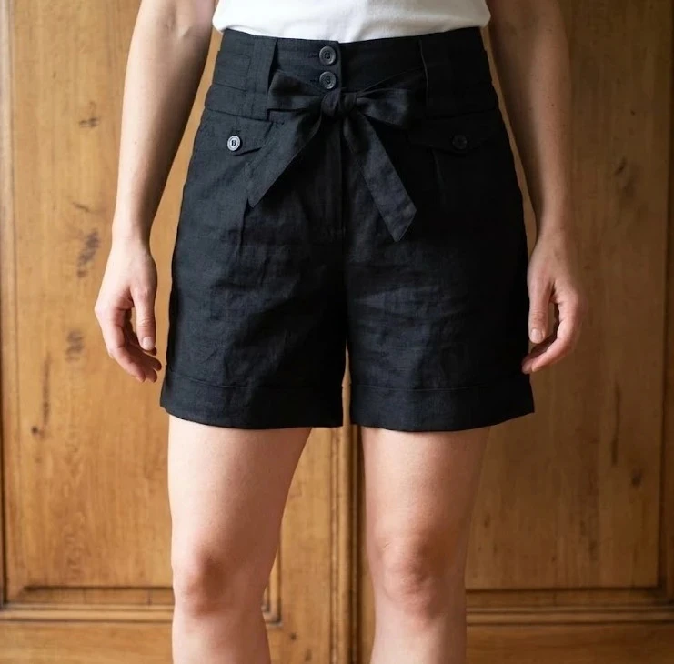 Short noir marque ici et maintenant